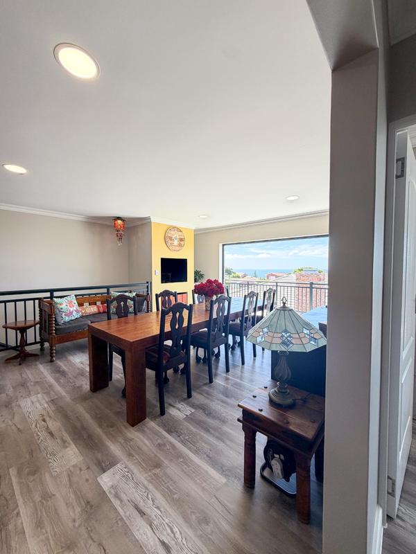 5 Bedroom Property for Sale in Reebok Western Cape